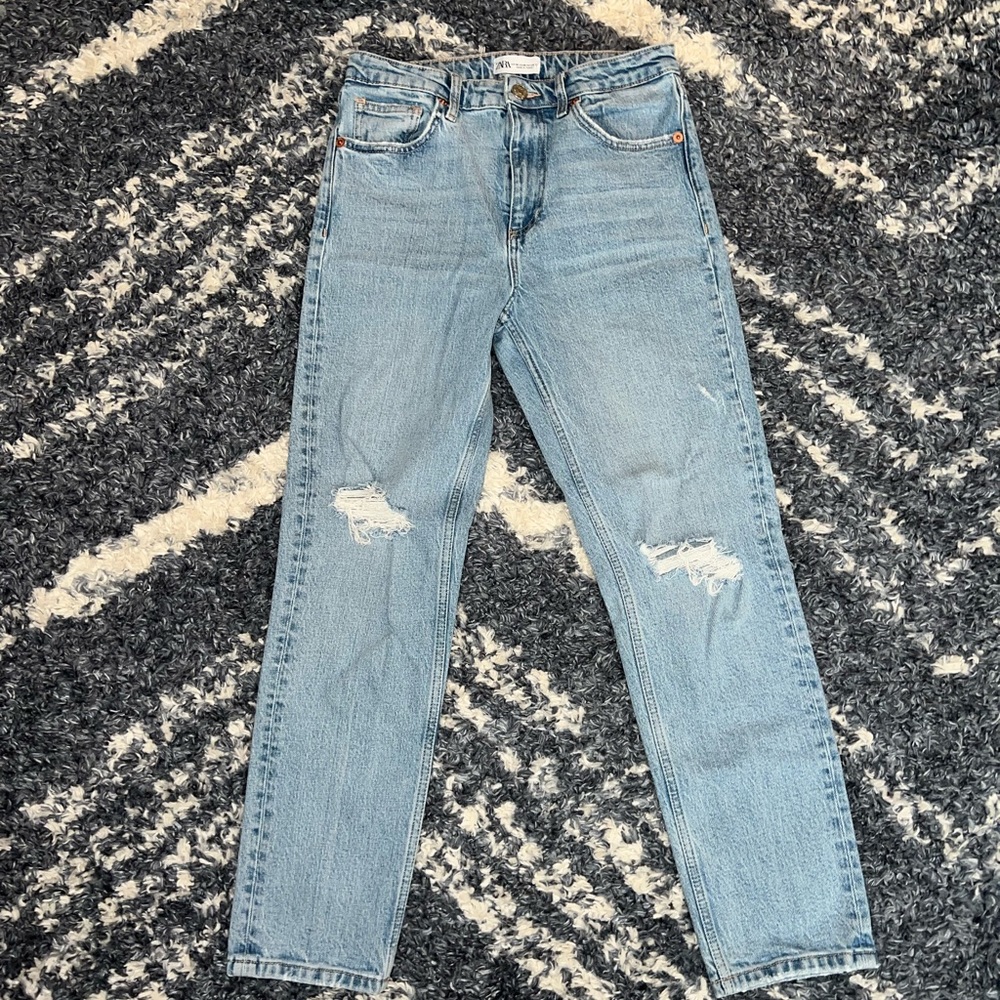 Zara light wash jeans